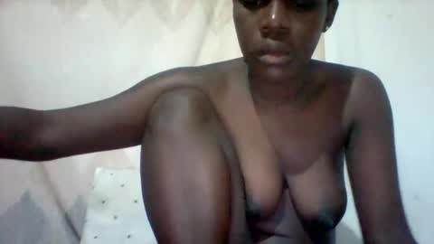 Snapshot of eileen_en chatting on 21, 5, 2026 eileen_en online show from 21, 5, 2026