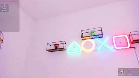 eileenn tanihara online show from 12, 4, 2026