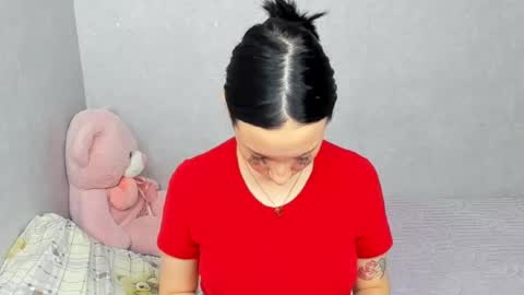 Snapshot of eileenmoores chatting on 11, 3, 2026 eileenmoores online show from 11, 3, 2026