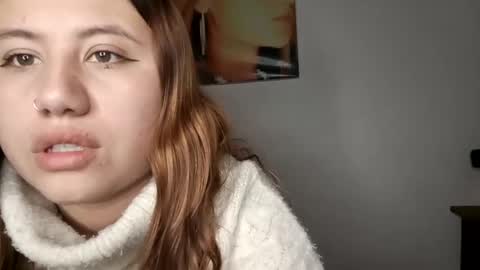 EIMY   MODEL INDEPENDENT online show from 18, 12, 2024