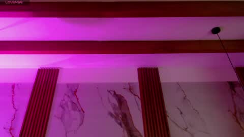 Eimy rose online show from 27, 4, 2026