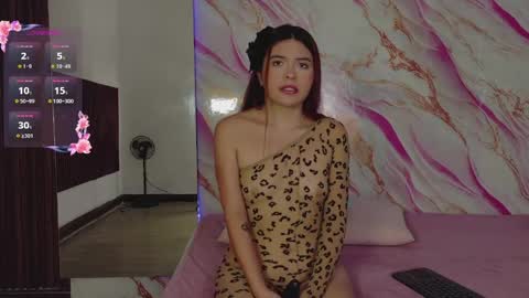 eimyaniston cute online show from 28, 4, 2026