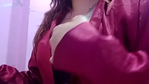 Eirene online show from 27, 2, 2025