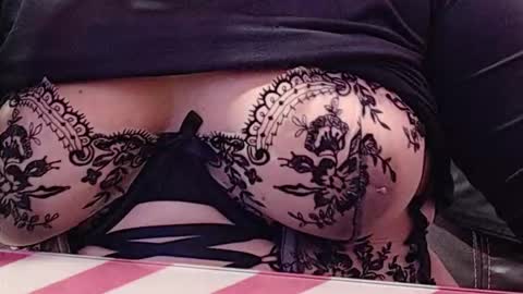 Eirene online show from 12, 10, 2025