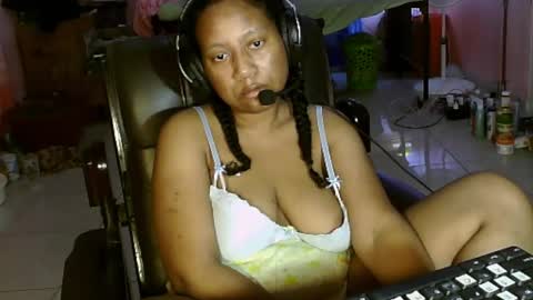 Eirondra Valeen online show from 28, 2, 2026