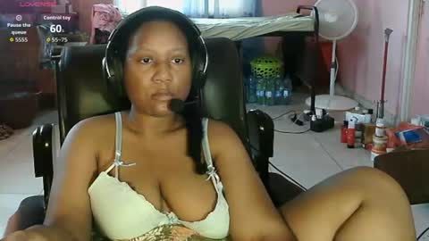 Eirondra Valeen online show from 13, 6, 2026