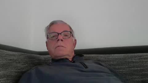 Snapshot of eisbaer1957 chatting on 8, 12, 2024 eisbaer1957 online show from 8, 12, 2024