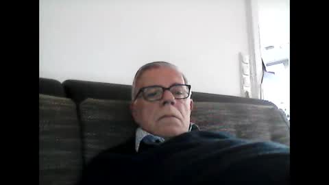 Snapshot of eisbaer1957 chatting on 30, 12, 2024 eisbaer1957 online show from 30, 12, 2024