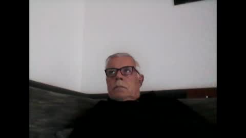 Snapshot of eisbaer1957 chatting on 16, 11, 2025 eisbaer1957 online show from 16, 11, 2025