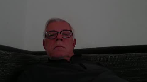 Snapshot of eisbaer1957 chatting on 21, 12, 2025 eisbaer1957 online show from 21, 12, 2025