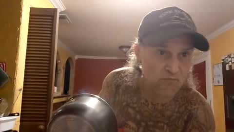 ThongLover6869 online show from 9, 5, 2026