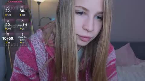 Snapshot of el1s_evans chatting on 5, 5, 2026 please read my bio there is information about private shows and about my personality online show from 5, 5, 2026