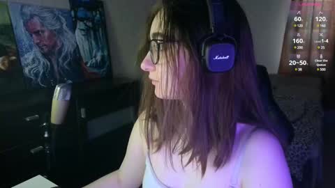 If you like it when I meow give me a thumbs up online show from 6, 3, 2025