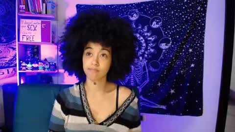 Ela  Help me reach 100 thumbs up online show from 24, 7, 2026