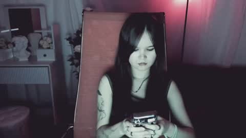 Snapshot of elainebeness chatting on 5, 5, 2026 Your sweet girl online show from 5, 5, 2026