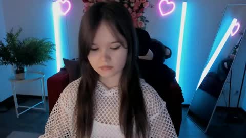 Snapshot of elainebeness chatting on 10, 5, 2026 Your sweet girl online show from 10, 5, 2026