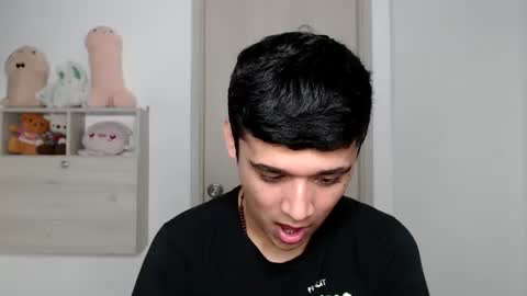 Snapshot of elandor__79876 chatting on 19, 12, 2025 elandor online show from 19, 12, 2025