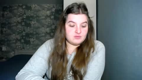 Elanis online show from 17, 1, 2025