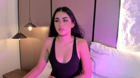elara_bloom_ online show from 28, 4, 2026