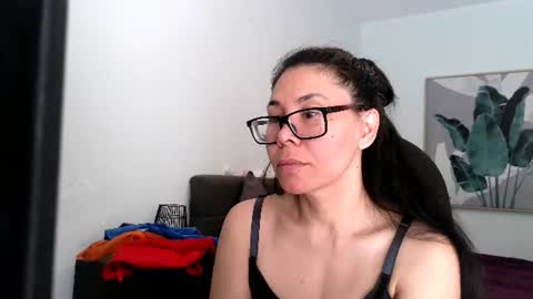 elaramuse_ online show from 26, 7, 2026