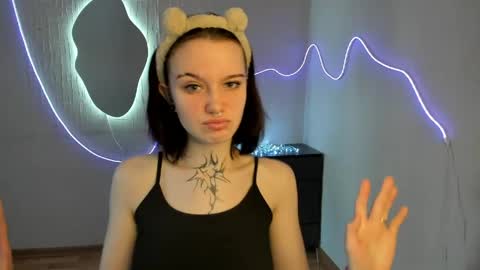 elastikiss online show from 2, 3, 2026