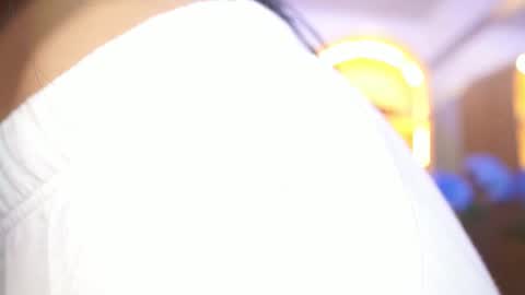 Snapshot of elasummeer chatting on 1, 11, 2025 Elasummeer online show from 1, 11, 2025