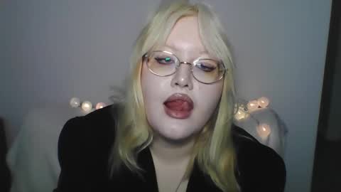 elayne_sweet online show from 27, 3, 2026