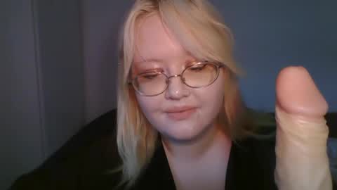 elayne_sweet online show from 21, 4, 2026