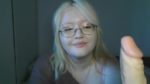 elayne_sweet online show from 25, 4, 2026