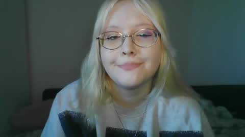elayne_sweet online show from 26, 4, 2026