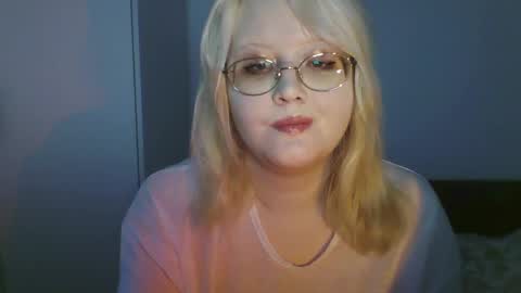 elayne_sweet online show from 7, 6, 2026