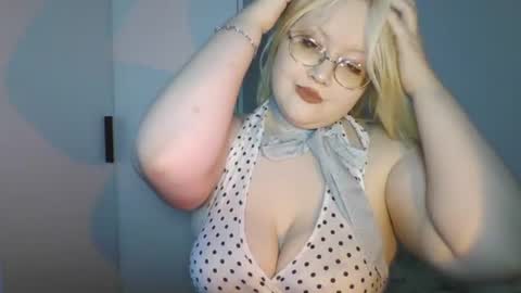 elayne_sweet online show from 12, 6, 2026