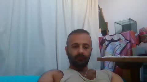 daniel18cmx online show from 26, 10, 2025