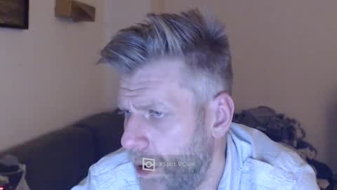 Snapshot of elculiador2207 chatting on 1, 12, 2024 Timm online show from 1, 12, 2024