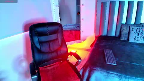   online show from 27, 7, 2026
