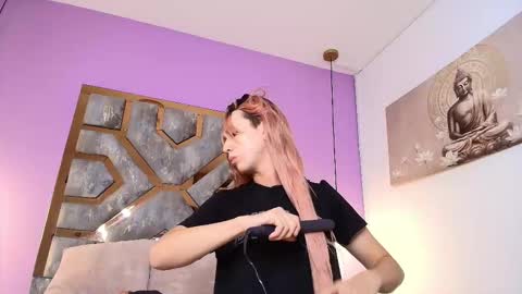 electra_gosselin online show from 4, 11, 2025