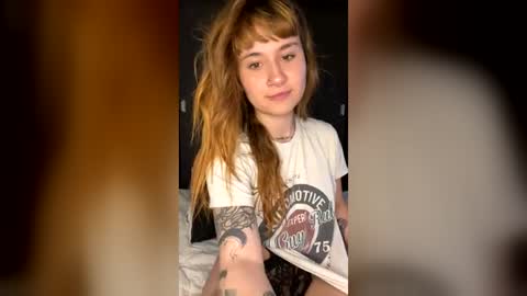 Snapshot of electra_kuznetsova chatting on 15, 7, 2026 Im Meleena online show from 15, 7, 2026