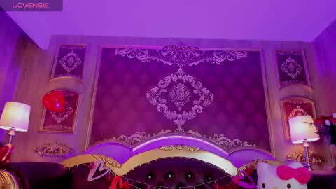      - online show from 18, 2, 2025