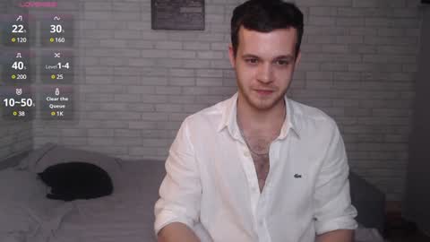 Snapshot of electric_smile chatting on 10, 1, 2025 Alex online show from 10, 1, 2025