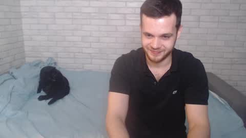 Snapshot of electric_smile chatting on 21, 2, 2025 Alex online show from 21, 2, 2025