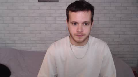 Snapshot of electric_smile chatting on 4, 10, 2025 Alex online show from 4, 10, 2025