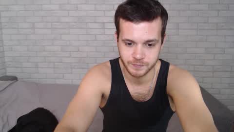 Snapshot of electric_smile chatting on 13, 10, 2025 Alex online show from 13, 10, 2025