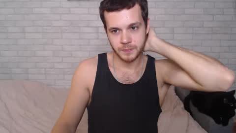 Snapshot of electric_smile chatting on 18, 10, 2025 Alex online show from 18, 10, 2025