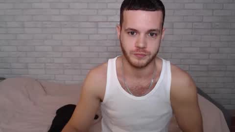 Snapshot of electric_smile chatting on 24, 10, 2025 Alex online show from 24, 10, 2025