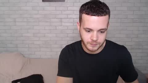 Snapshot of electric_smile chatting on 25, 10, 2025 Alex online show from 25, 10, 2025