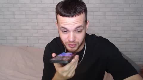 Snapshot of electric_smile chatting on 27, 10, 2025 Alex online show from 27, 10, 2025