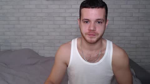 Snapshot of electric_smile chatting on 9, 11, 2025 Alex online show from 9, 11, 2025