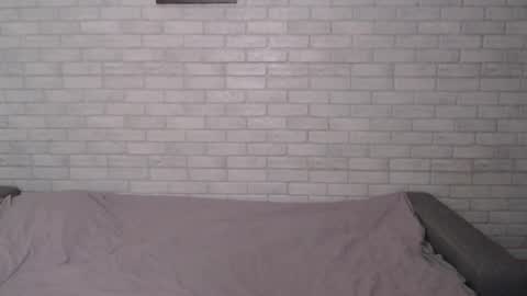 Snapshot of electric_smile chatting on 13, 11, 2025 Alex online show from 13, 11, 2025