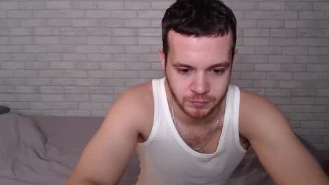 Snapshot of electric_smile chatting on 16, 11, 2025 Alex online show from 16, 11, 2025