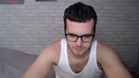 Snapshot of electric_smile chatting on 3, 12, 2025 Alex online show from 3, 12, 2025